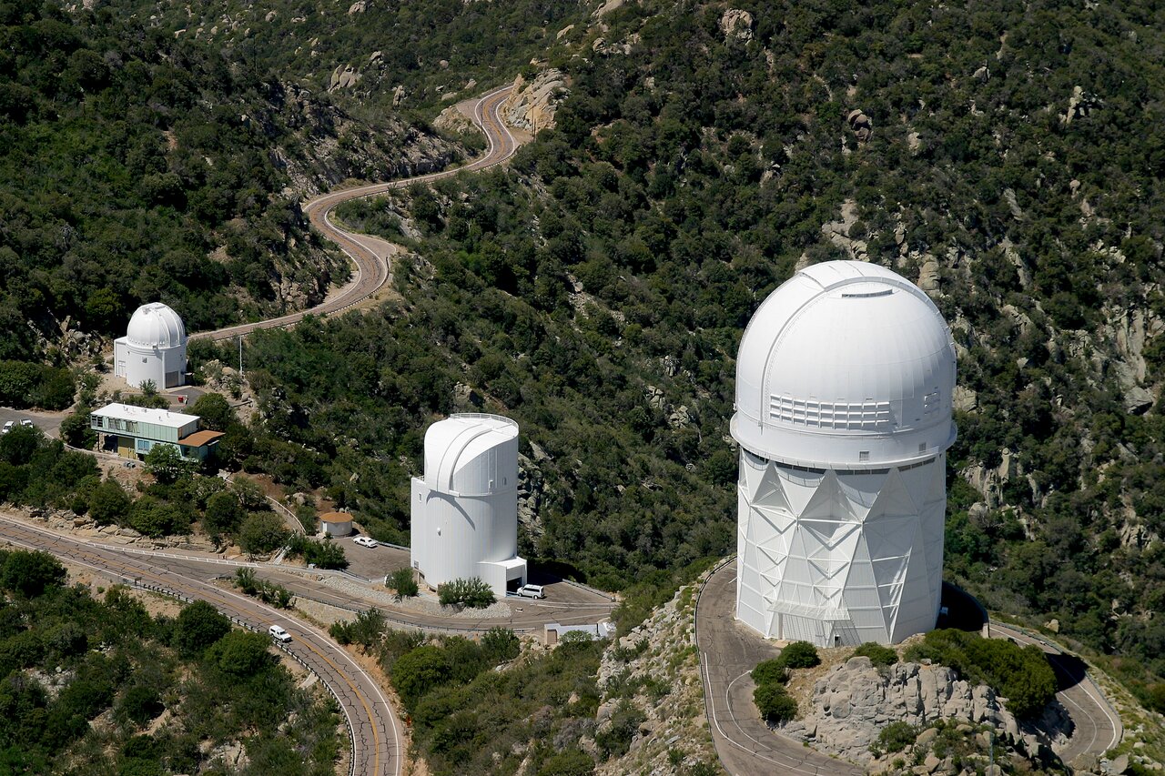 Fotografía del Telescopio de 2,3 metros UArizona Bok 