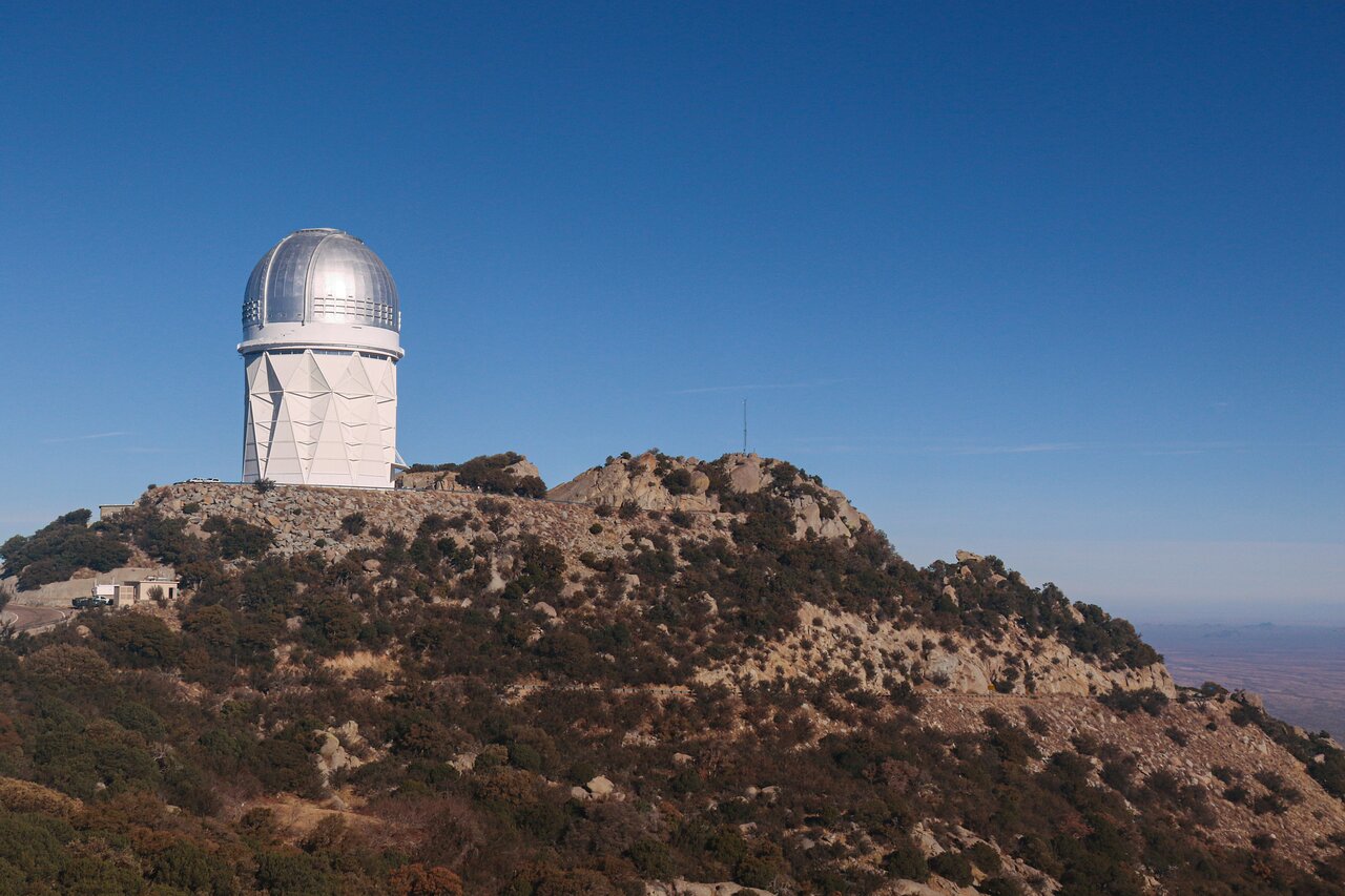 Photograph of Nicholas U. Mayall 4-meter Telescope